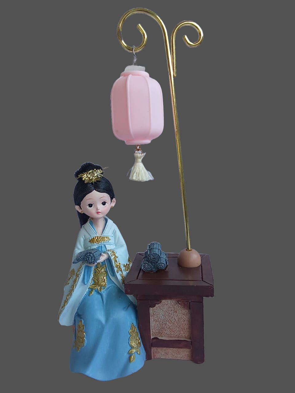 Lighting doll
